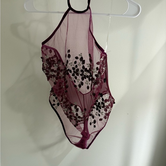 Dreamgirl Deep Purple Embroidered Lace Halter NWOT - Picture 4 of 4